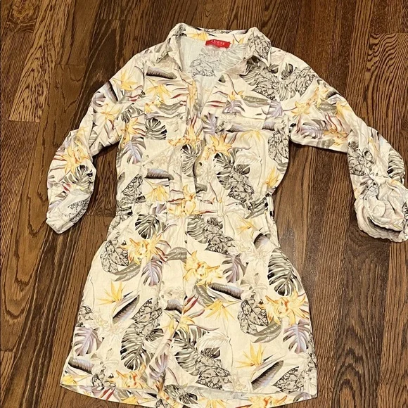 Guess M Tropical Print Button-Up romper - Picture 1 of 2